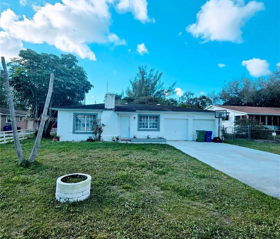 6220 SW 26th St, Miramar FL 33023