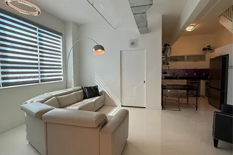 3180 SW 22nd Ter, Miami FL 33145