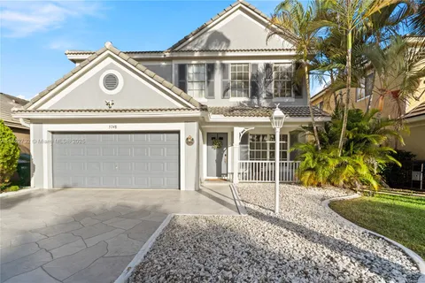 5748 S Plum Bay Pkwy, Tamarac FL 33321