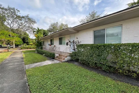 4 NE 47th St, Miami FL 33137