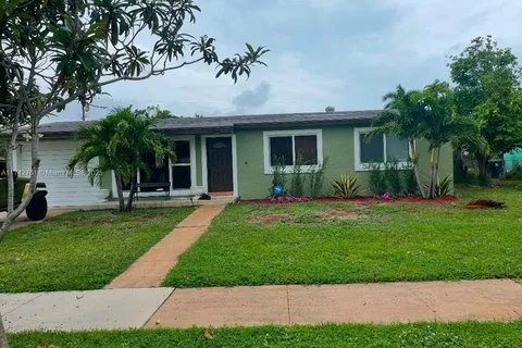 1920 Ramsey Dr, Lake Worth FL 33461