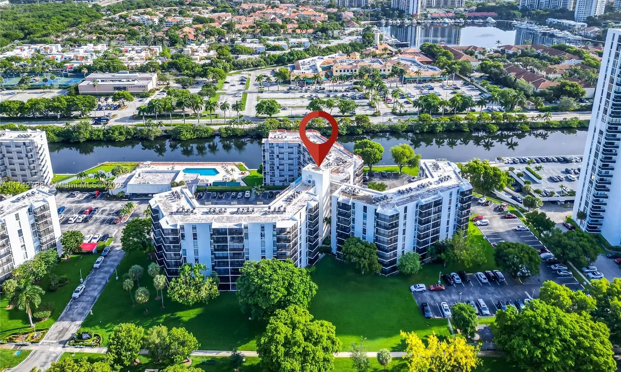 3475 N Country Club Dr # 314, Aventura FL 33180