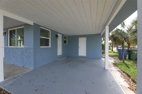 832 NW 28th St, Wilton Manors FL 33311