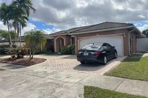 15272 SW 172nd Ter, Miami FL 33187