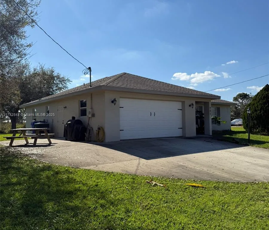 601 COOLIDGE AVE NE, Lake Placid FL 33852