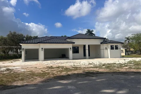 29282 SW 181st Ave, Homestead FL 33030