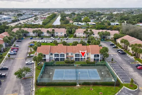 815 W Boynton Beach Blvd # 102, Boynton Beach FL 33426