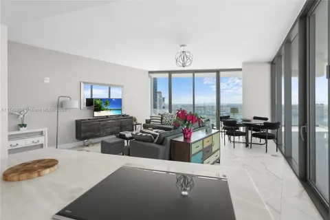 18975 Collins Ave # 3705, Sunny Isles Beach FL 33160