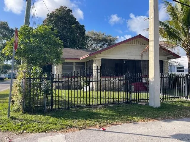 148 NE 57th St, Miami FL 33137