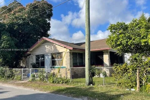 148 NE 57th St, Miami FL 33137