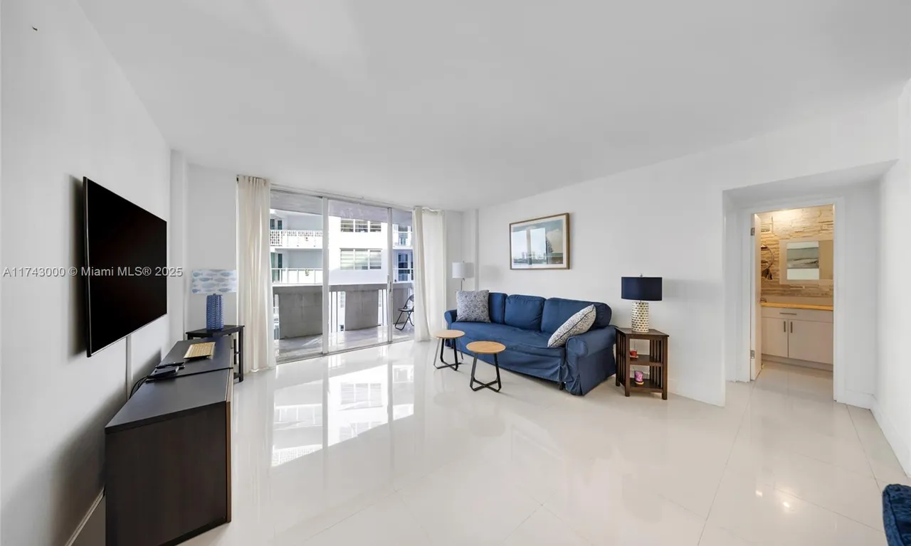 800 West Ave # 736, Miami Beach FL 33139