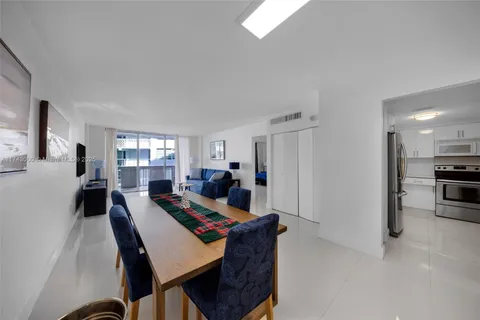 800 West Ave # 736, Miami Beach FL 33139