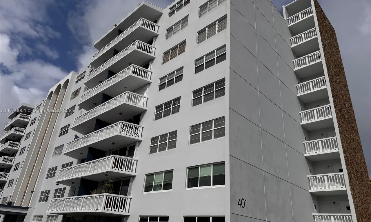 401 NE 14th Ave # 608, Hallandale Beach FL 33009