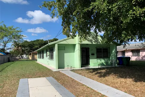 1710 NW 1st Ave, Miami FL 33136