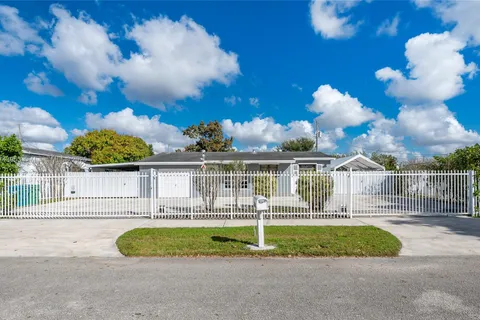 9111 SW 18 terrace, Miami FL 33165