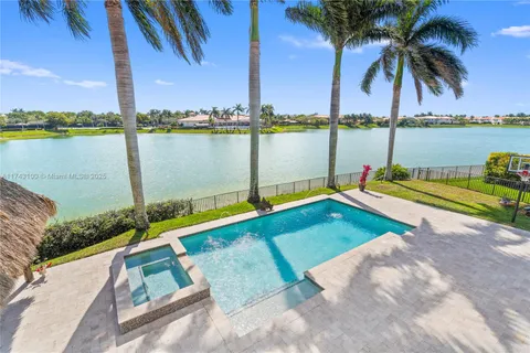 7770 SW 188th Ter, Cutler Bay FL 33157