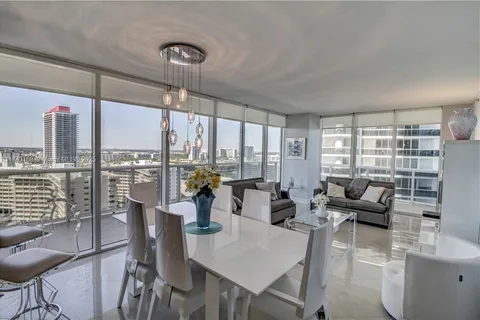 1830 S Ocean Dr # 1708, Hallandale Beach FL 33009