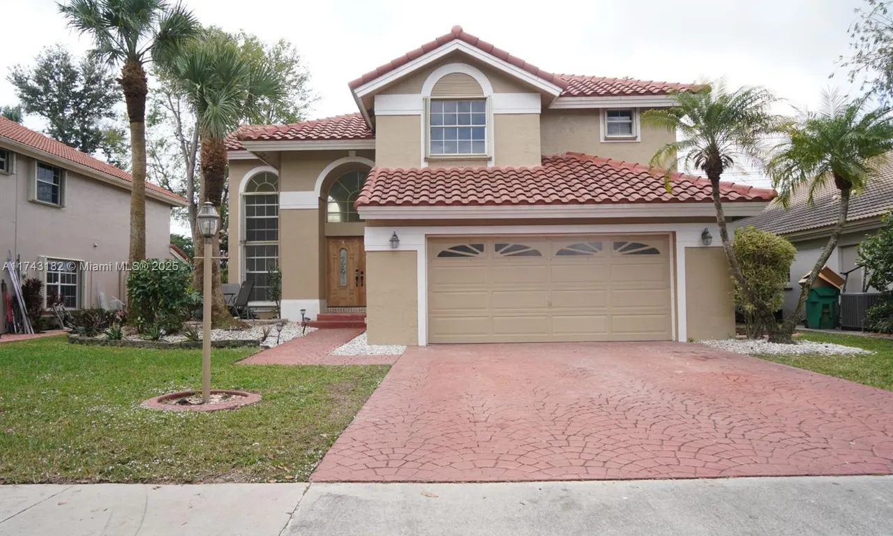 11080 Springfield Pl, Cooper City FL 33026