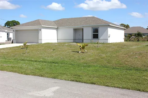 4111 SW Baltic St, Port St. Lucie FL 34953