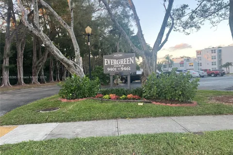 9481 Evergreen Pl # 104, Davie FL 33324