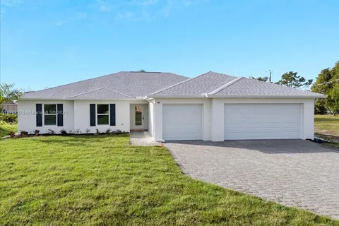 540 NW 14th St, Cape Coral FL 33993