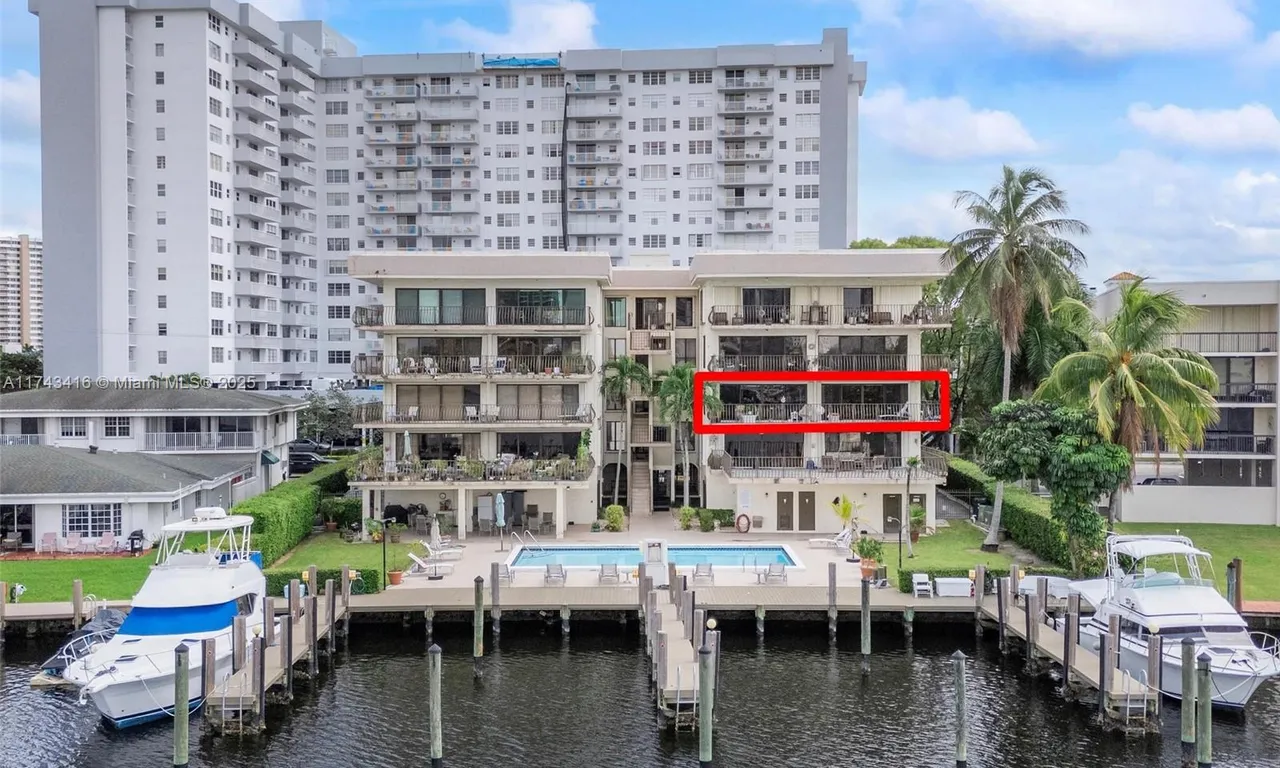 136 Golden Isles Dr # 301, Hallandale Beach FL 33009