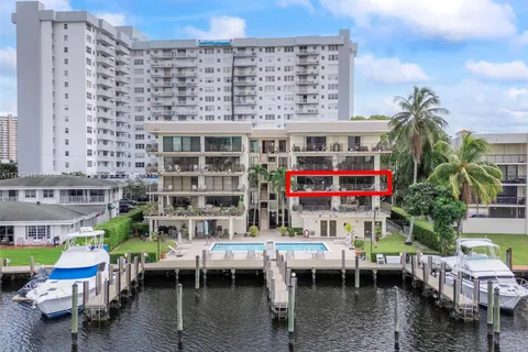 136 Golden Isles Dr # 301, Hallandale Beach FL 33009