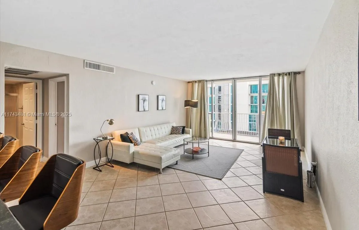 10350 W Bay Harbor Dr # 5J, Bay Harbor Islands FL 33154
