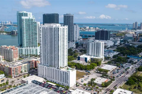 2000 Biscayne Blvd # 3507, Miami FL 33137