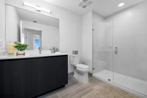 2000 Biscayne Blvd # 3507, Miami FL 33137