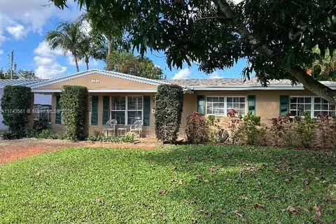 725 NW 30th St, Wilton Manors FL 33311