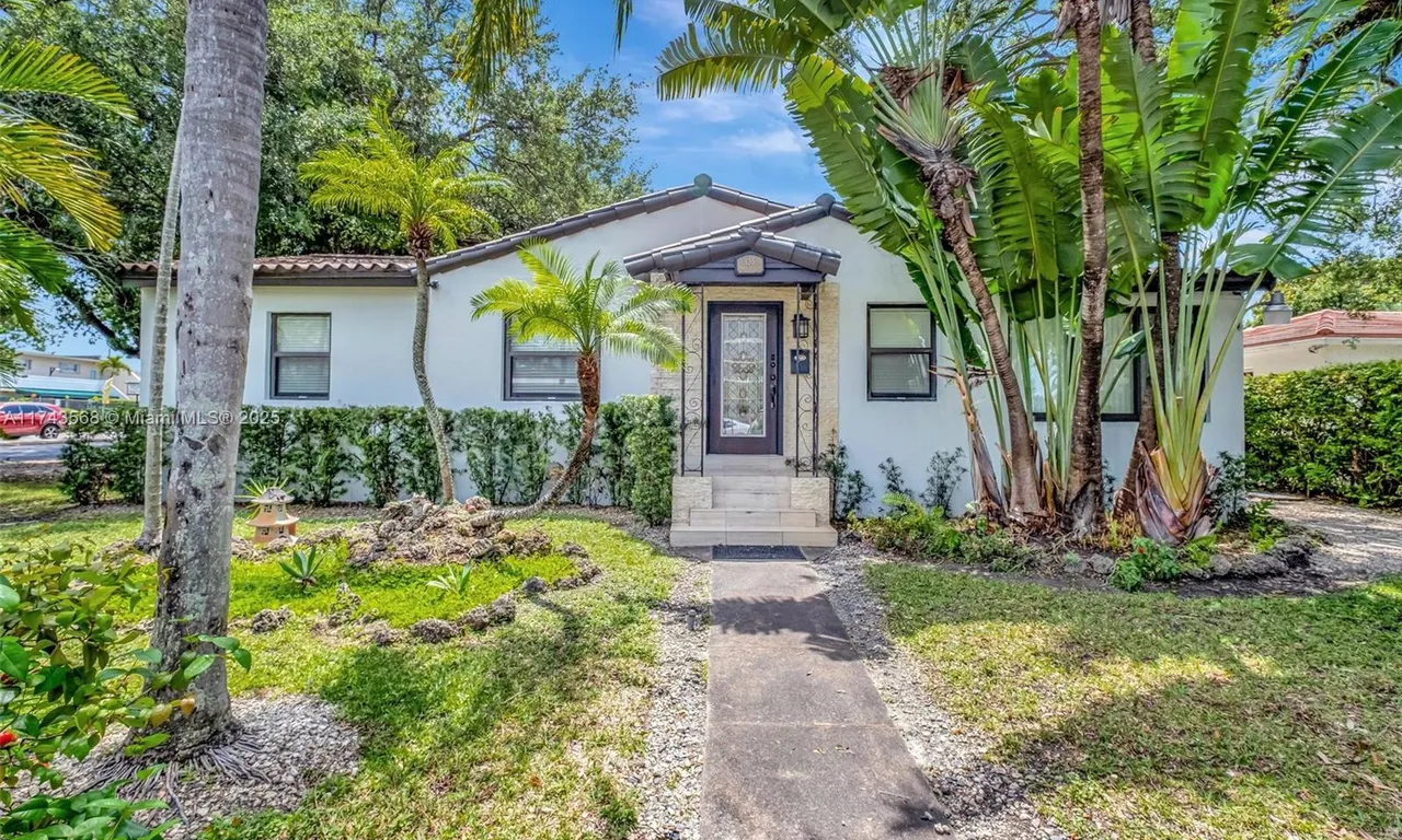 135 Ponce De Leon Blvd # 135, Coral Gables FL 33134