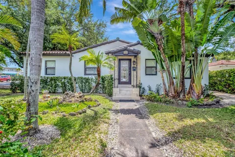 135 Ponce De Leon Blvd # 135, Coral Gables FL 33134