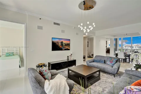 16001 Collins Ave # 1604, Sunny Isles Beach FL 33160