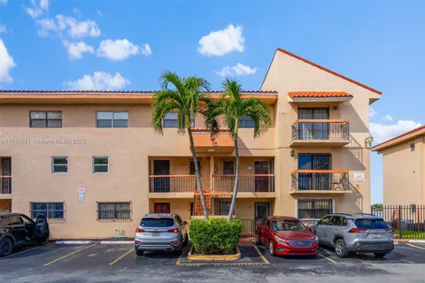 5530 W 26th Ct # 209, Hialeah FL 33016