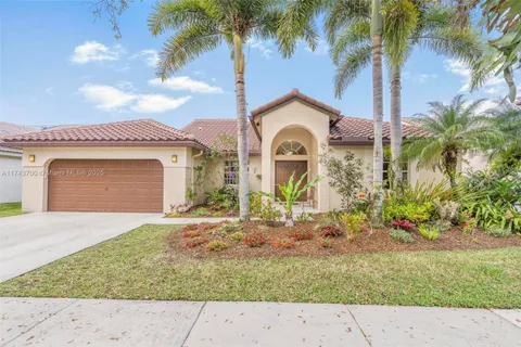 761 Heritage Way, Weston FL 33326