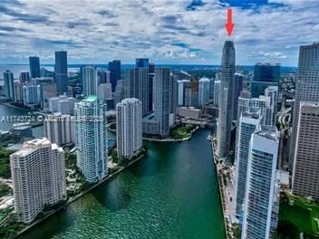 300 Biscayne blvd way # 2304, Miami FL 33131