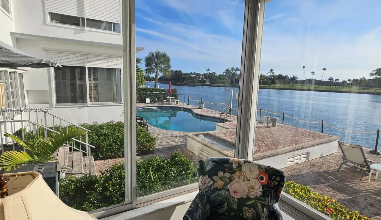 9200 W Bay Harbor Dr # 1A, Bay Harbor Islands FL 33154