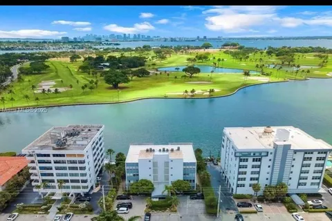 9200 W Bay Harbor Dr # 1A, Bay Harbor Islands FL 33154