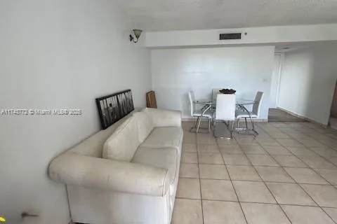 8650 SW 133rd Ave Rd # 316, Miami FL 33183