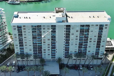 6770 Indian Creek Dr # 11B, Miami Beach FL 33141