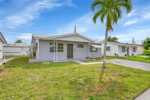 4564 NW 16th Way, Fort Lauderdale FL 33309