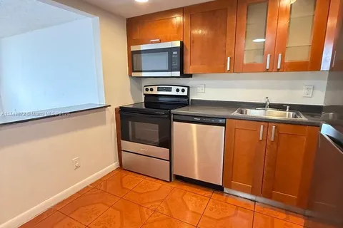 13499 Biscayne Blvd # 1114, North Miami FL 33181