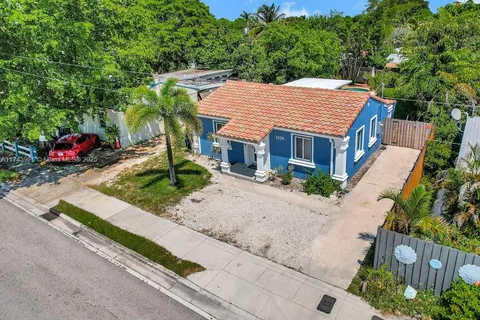 1328 N Andrews Ave, Fort Lauderdale FL 33311