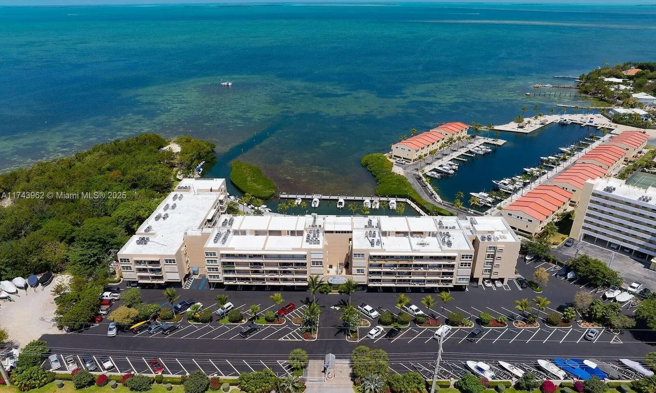 88500 Overseas Hwy # 329, Plantation Key FL 33070