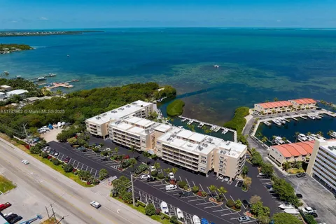 88500 Overseas Hwy # 329, Plantation Key FL 33070