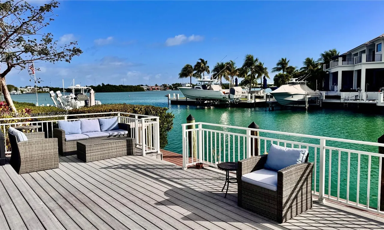 750 9th St, Key Colony FL 33051