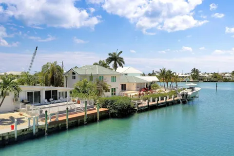 750 9th St, Key Colony FL 33051