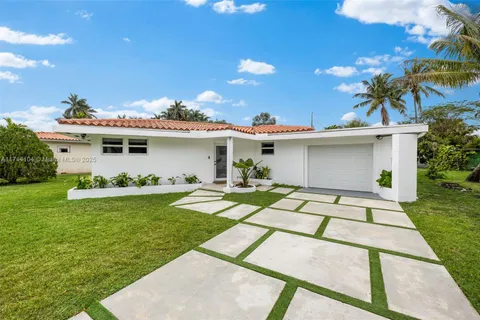 10650 NE 11th Ct, Miami Shores FL 33138