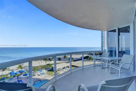 17555 Collins Ave # 805, Sunny Isles Beach FL 33160